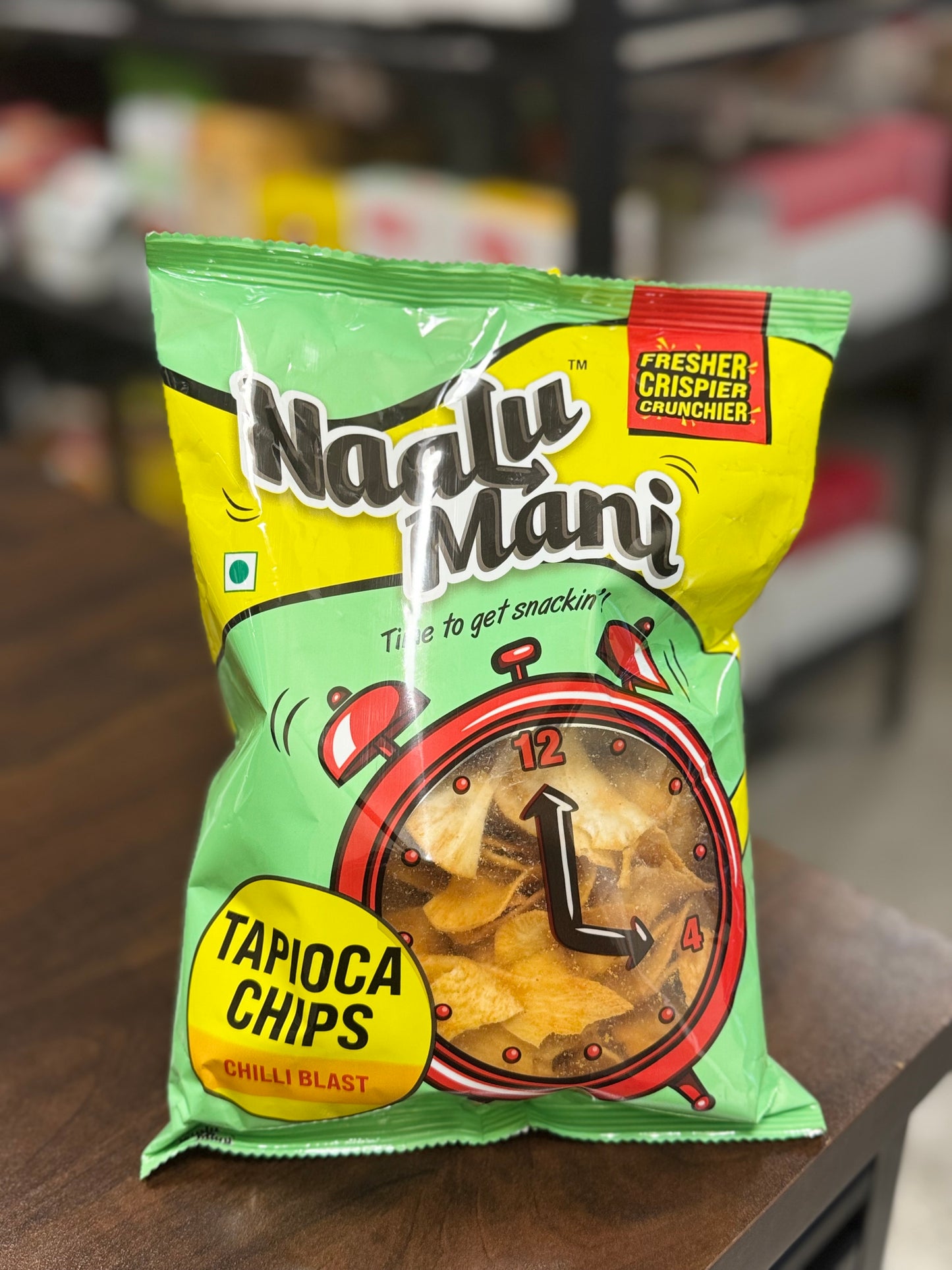 Naalu Mani Snack Tapioca Chips Chilli Blast Flavor 150 g