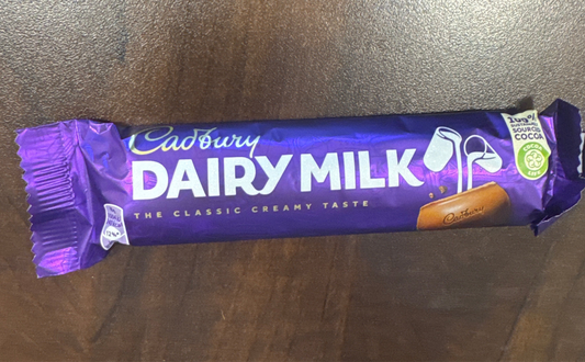 Cadbury Candy Dairy Milk Regular 45g