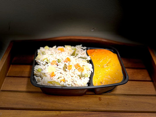 Veg Paulo with Matter Paneer
