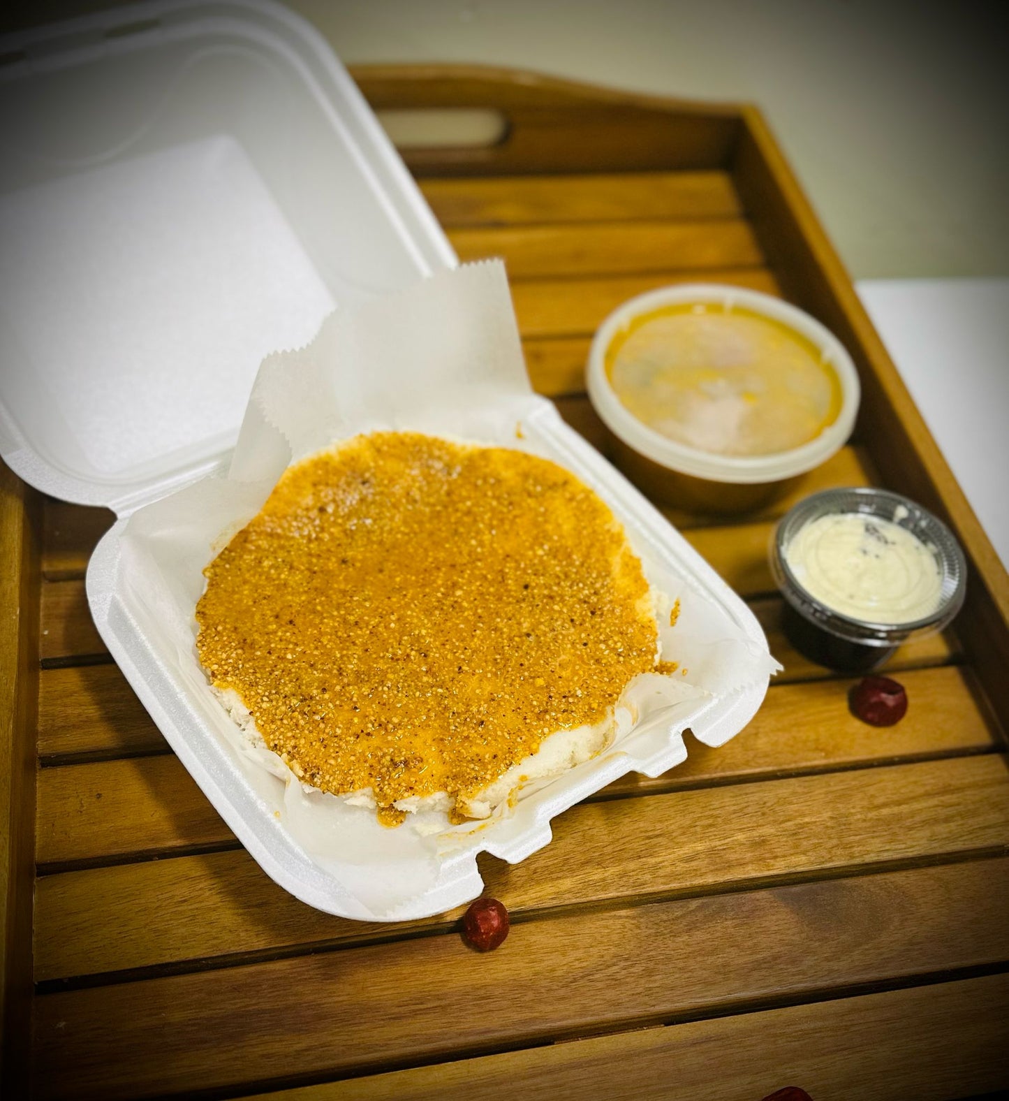 Podi Thatte Idli Combo With Sambar & Chutney